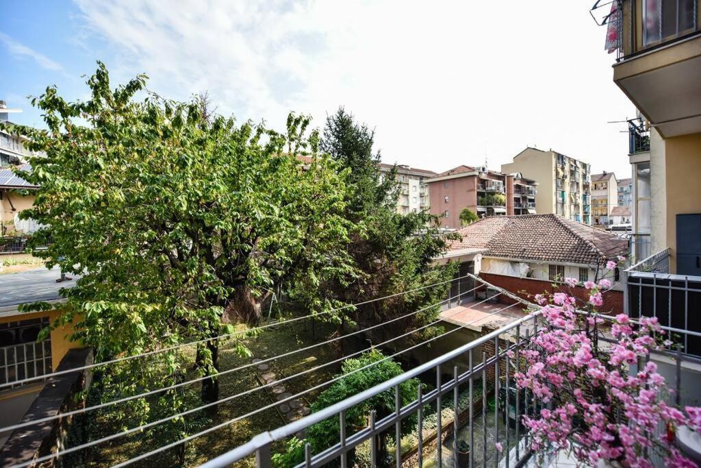 Benvenuti Casa Leo - Elegante Appartamento ตูริน ภายนอก รูปภาพ