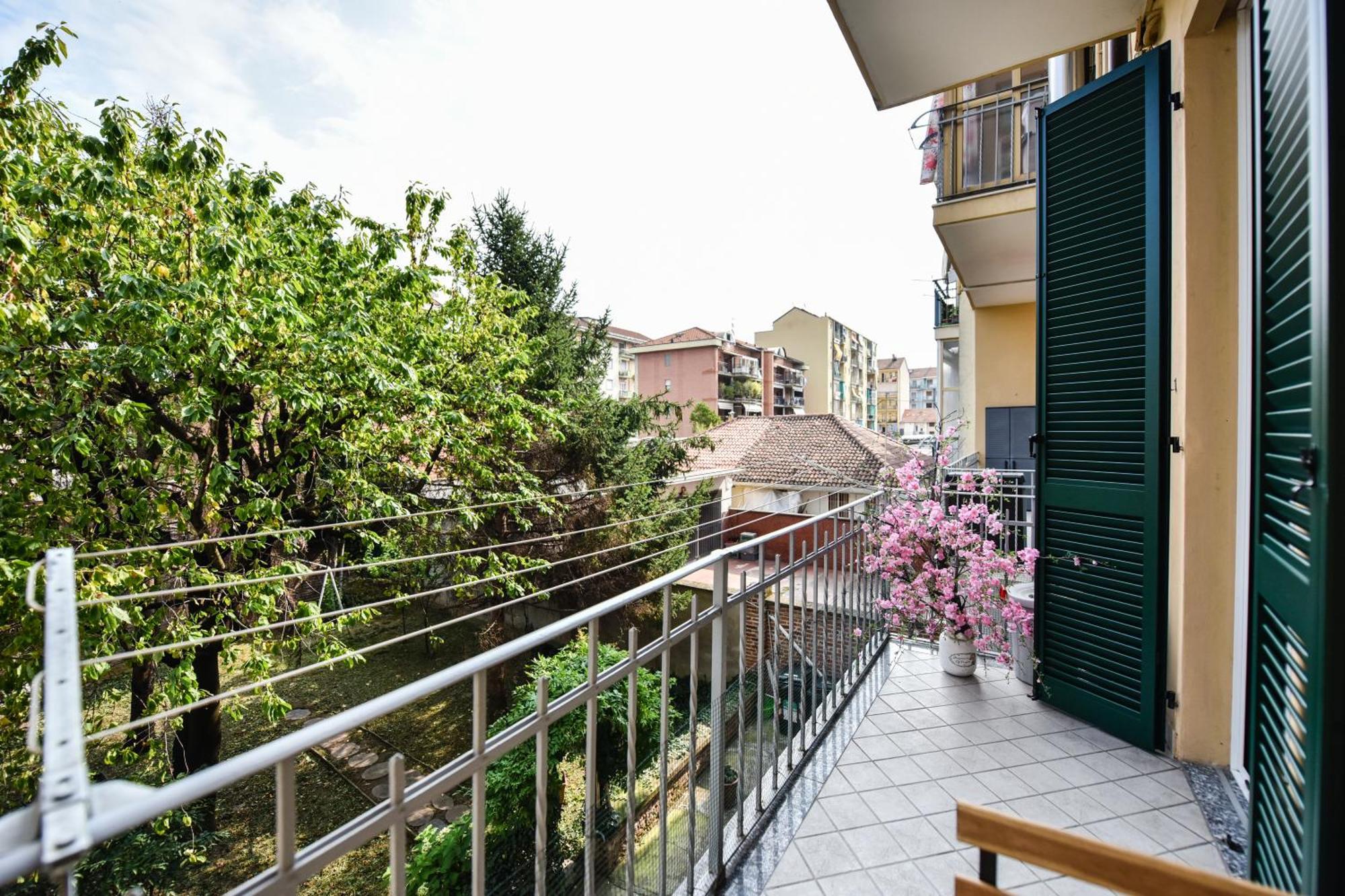 Benvenuti Casa Leo - Elegante Appartamento ตูริน ภายนอก รูปภาพ